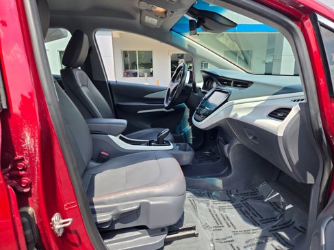 Used 2018 Chevrolet Bolt Premier w/ Driver Confidence II Package image 6