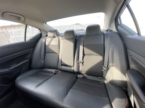 Used 2022 Nissan Altima 2.5 SR image 16