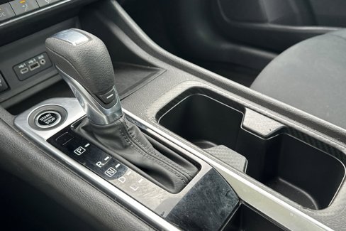 Certified 2024 Nissan Sentra SV image 20