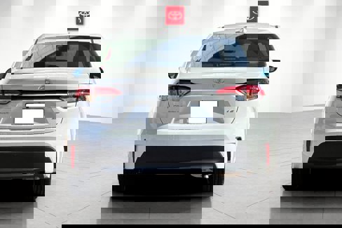 New 2025 Toyota Corolla LE image 4