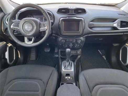 Used 2021 Jeep Renegade Latitude w/ Convenience Group image 12