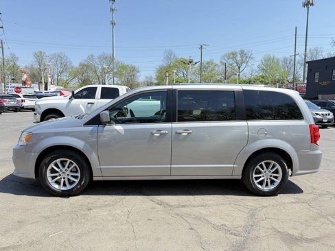 Used 2018 Dodge Grand Caravan SXT image 5