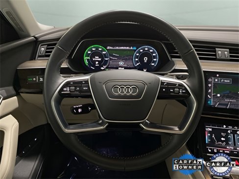 Used 2021 Audi e-tron Premium Plus w/ Premium Plus Package image 11