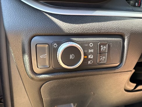 Used 2022 Ford Explorer XLT w/ Equipment Group 202A image 11