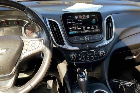Used 2018 Chevrolet Equinox LT w/ Sun & Infotainment Package image 6