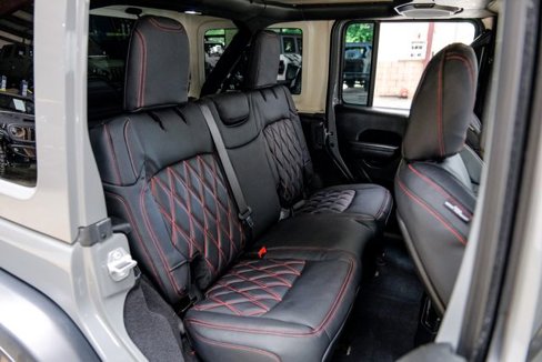 Used 2022 Jeep Wrangler Unlimited Rubicon w/ Steel Bumper Group image 74