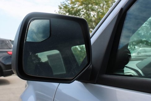 Used 2011 Ford Escape XLT image 8