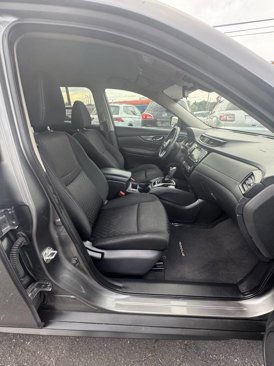 Used 2019 Nissan Rogue SV image 21