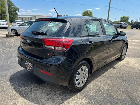 Used 2021 Kia Rio S image 5