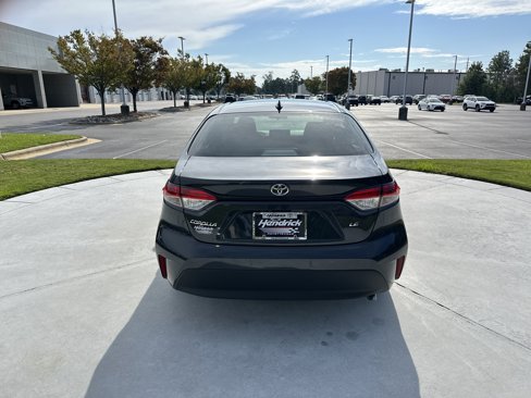 Certified 2024 Toyota Corolla LE image 9