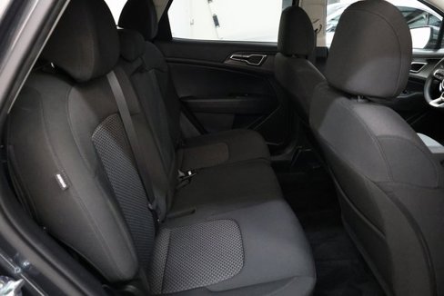 Used 2025 Kia Sportage LX image 63