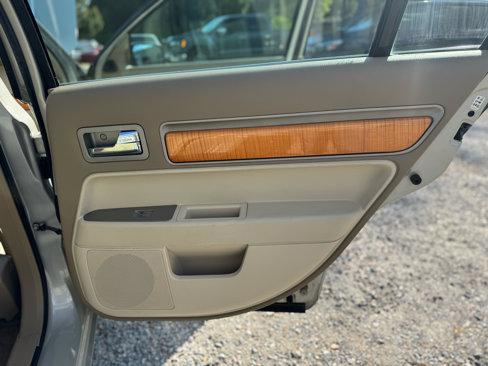 Used 2008 Lincoln MKZ AWD image 24