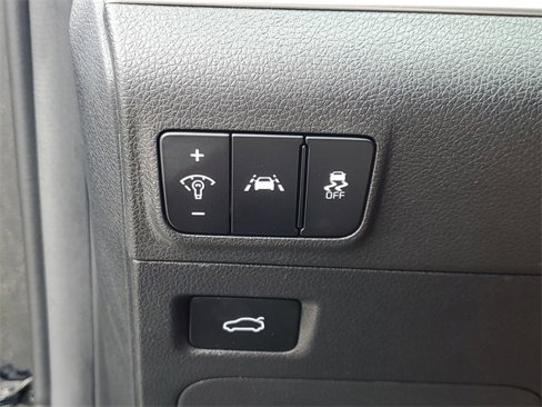 Used 2022 Kia K5 GT-Line image 29