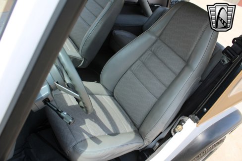 Used 1990 Jeep Wrangler S image 20