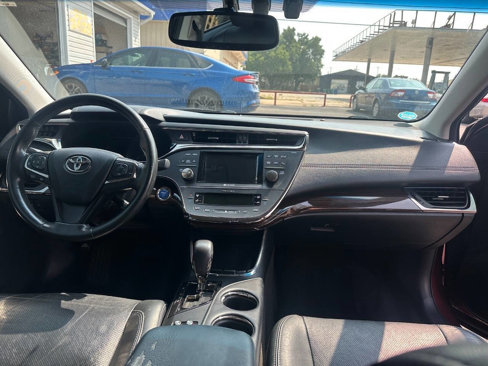 Used 2013 Toyota Avalon Limited image 3