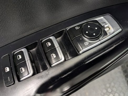 Certified 2021 Kia K5 GT-Line image 10