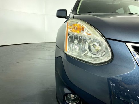 Used 2012 Nissan Rogue SV image 26