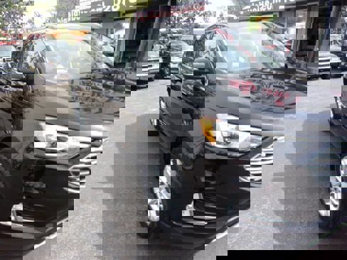 Used 2020 Ford Edge SEL image 59