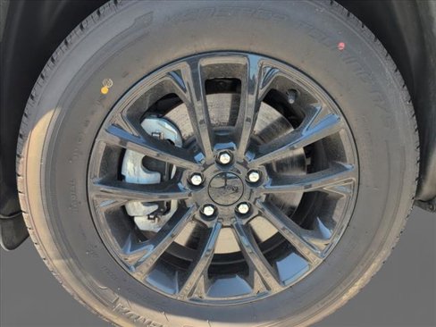 Used 2023 Jeep Cherokee Altitude Lux image 25