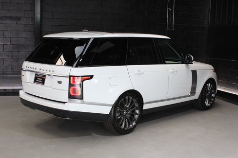 Used 2019 Land Rover Range Rover Supercharged image 11