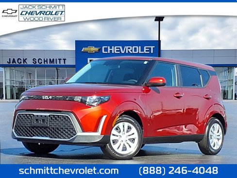 Used 2024 Kia Soul LX image 1