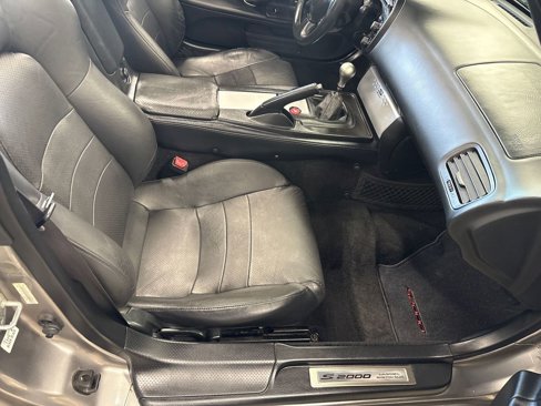 Used 2005 Honda S2000 image 57