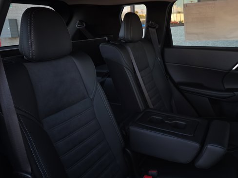 New 2025 Mitsubishi Outlander SE image 22