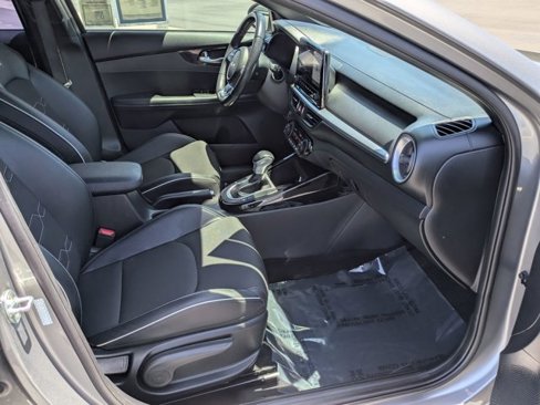 Used 2022 Kia Forte GT-Line image 5