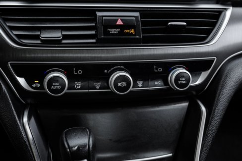 Used 2019 Honda Accord LX image 24