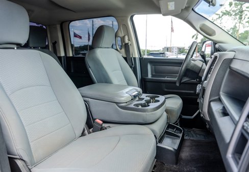 Used 2014 RAM 1500 Express image 30