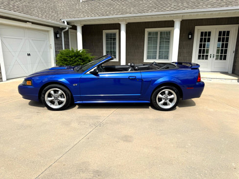 Used 2002 Ford Mustang GT image 3