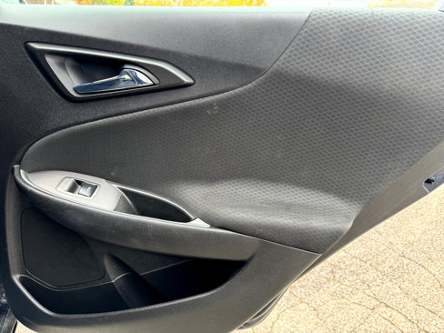 Used 2017 Chevrolet Malibu LS image 21