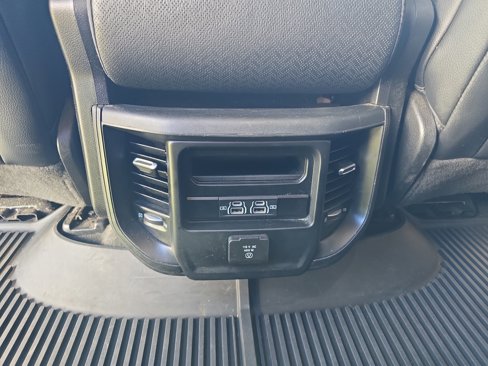 Used 2021 RAM 1500 Laramie image 17