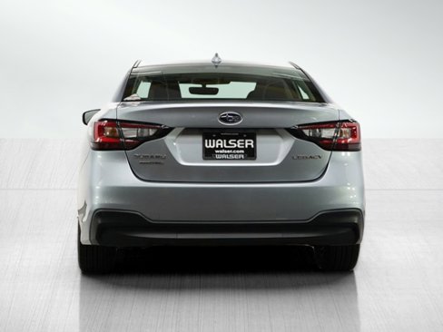 Used 2023 Subaru Legacy Premium image 4
