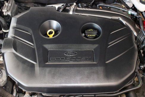 Used 2017 Ford Fusion Titanium image 4