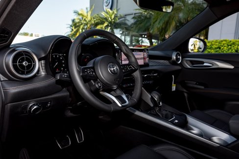 New 2025 Alfa Romeo Tonale w/ Premium Package image 16