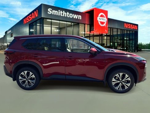 Used 2021 Nissan Rogue SV image 4