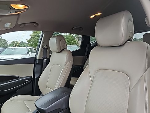 Used 2013 Hyundai Santa Fe Sport image 10