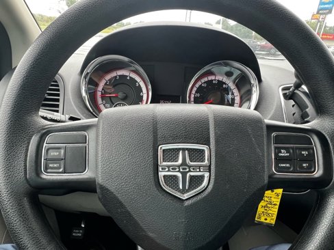 Used 2016 Dodge Grand Caravan American Value Package image 14
