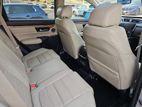 Used 2018 Honda CR-V Touring image 19