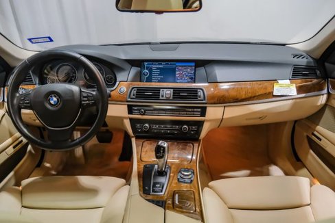 Used 2011 BMW 535i Sedan image 23