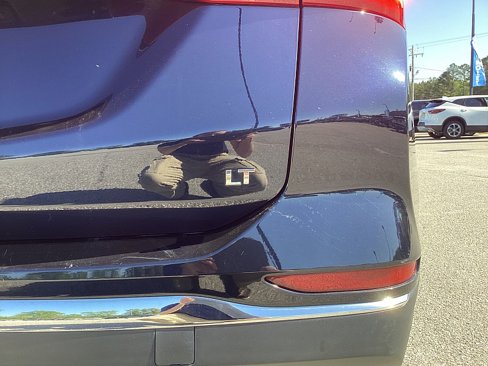 Used 2020 Chevrolet Equinox LT image 11