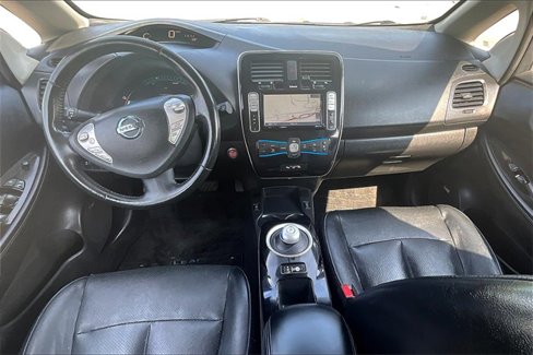 Used 2014 Nissan Leaf SL w/ Premium Package image 15