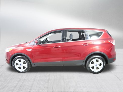 Used 2015 Ford Escape SE image 4
