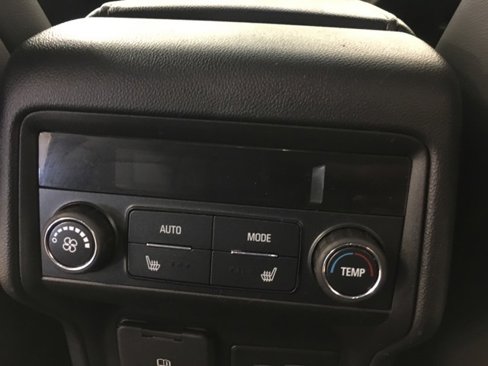 Used 2021 GMC Acadia SLT w/ Premium Package image 18