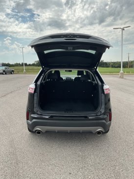 Used 2024 Ford Edge Titanium image 13
