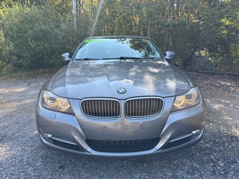 Used 2011 BMW 335i xDrive Sedan image 2