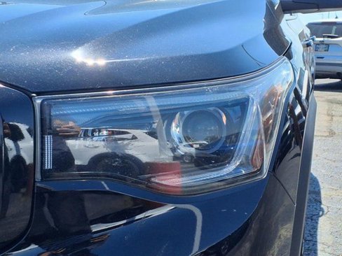 Used 2019 GMC Acadia SLT image 22