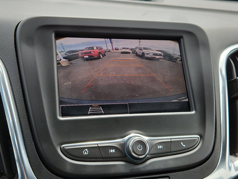 Used 2023 Chevrolet Equinox LT w/ Driver Convenience Package image 12