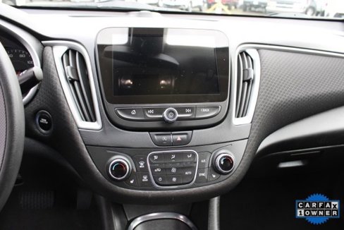 Used 2022 Chevrolet Malibu LT image 14